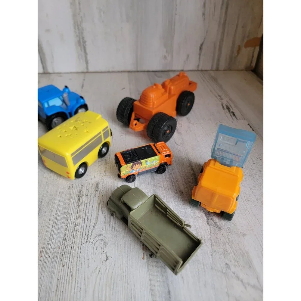 unbranded school bus